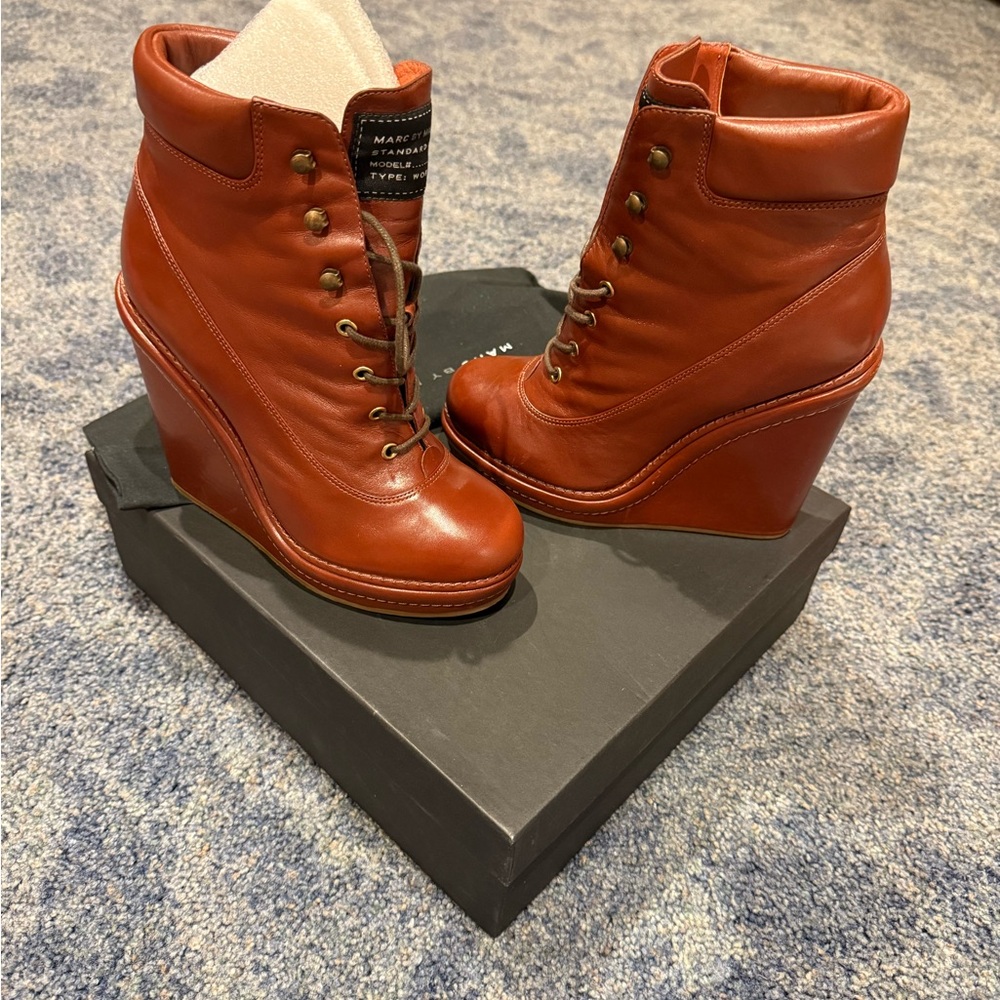 Marc Jacobs Tan Leather Wedge Boots gently worn in great condition